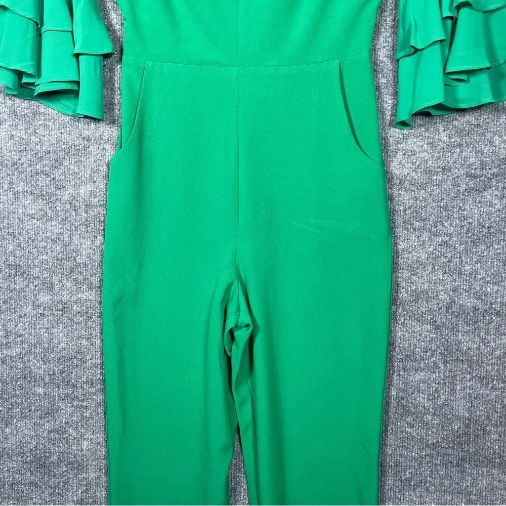 NWT Bebe SZ 0 Kelly Green Nora Jumper Festive Cut Out Tiered Bell Sleeve Pockets